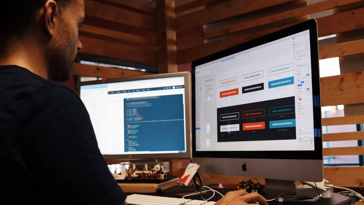Omnichannel media planning and programmatic audience architecture dashboard