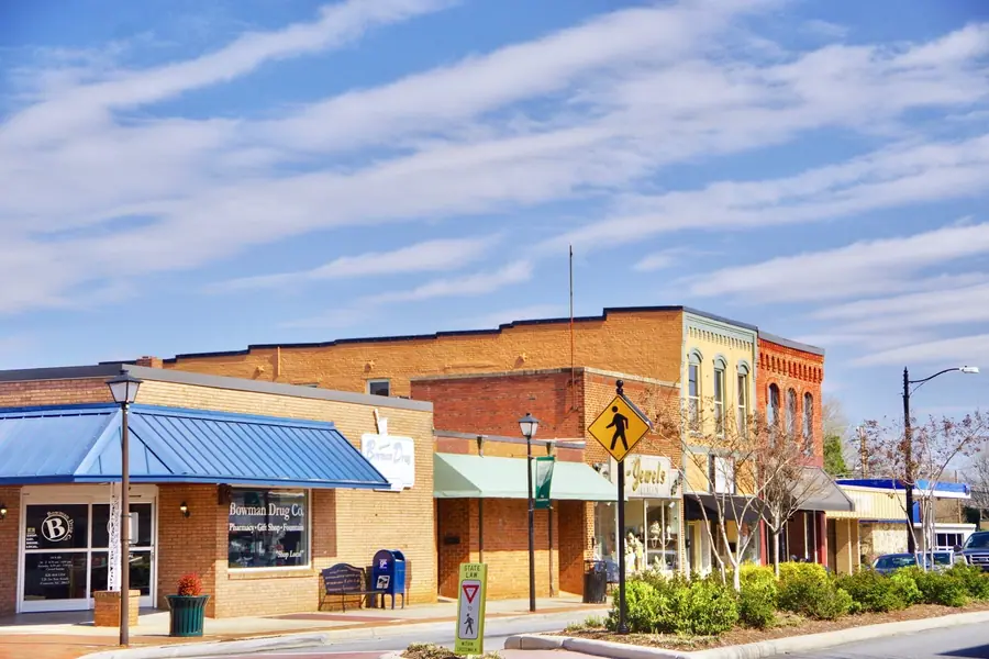 Commercial storefronts and street view along 1st Avenue in Conover North Carolina