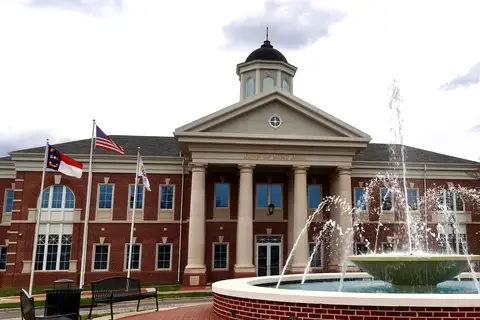 Mint Hill Town Hall and public fountain plaza located on Matthews-Mint Hill Road in Mint Hill, North Carolina